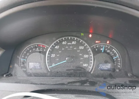 2015 Toyota Camry Le z USA, uszkodzony, nr VIN 4T4BF1FK4FR482934